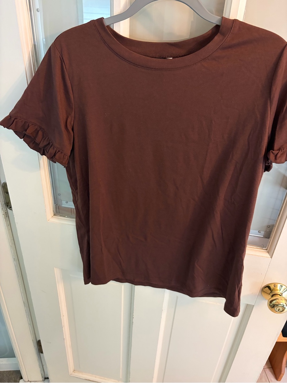 Women's Ruffle Sleeve Crewneck Top - Brown